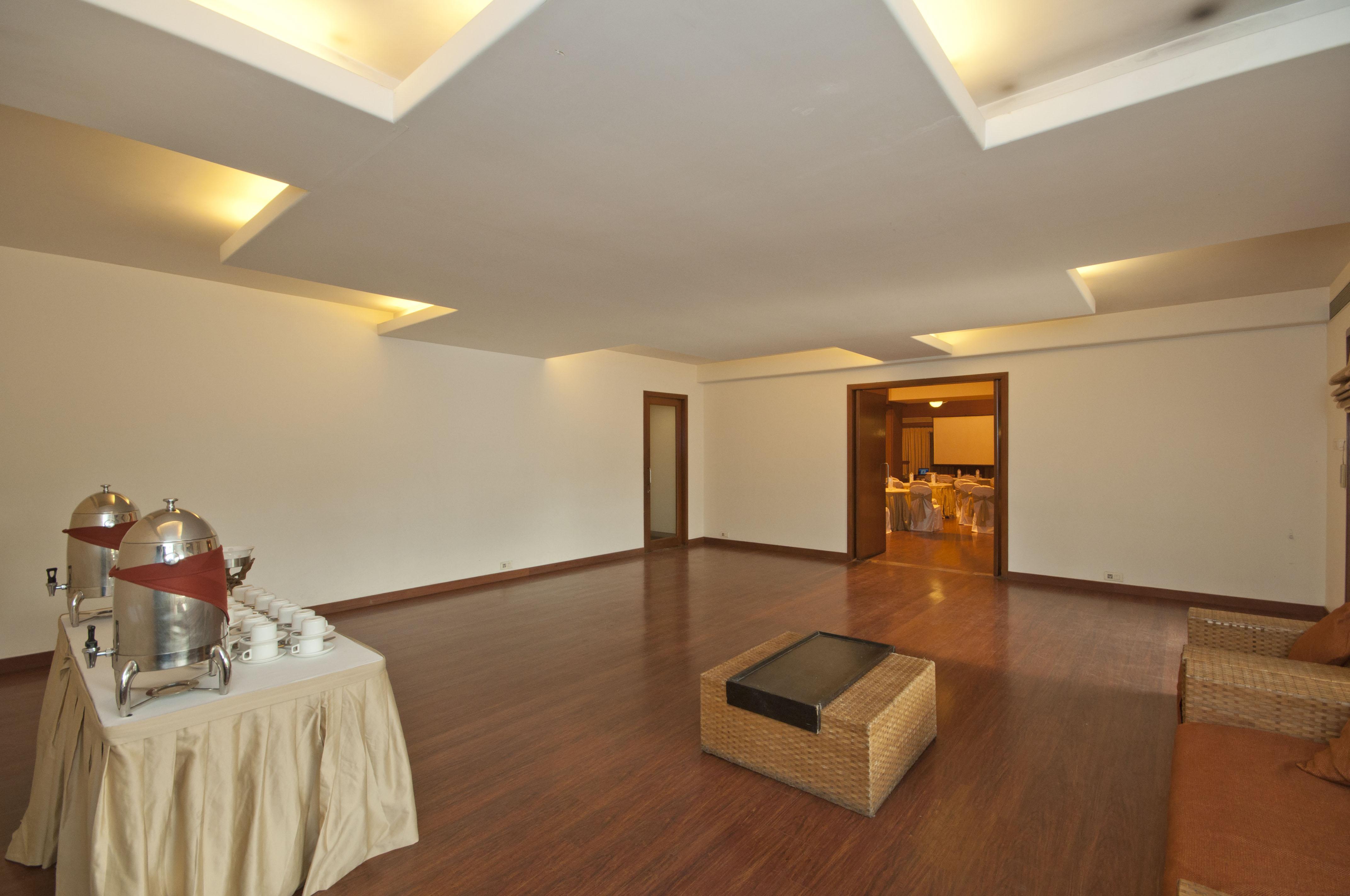 Vedic Village Spa Resort Kalkutta Exterior foto