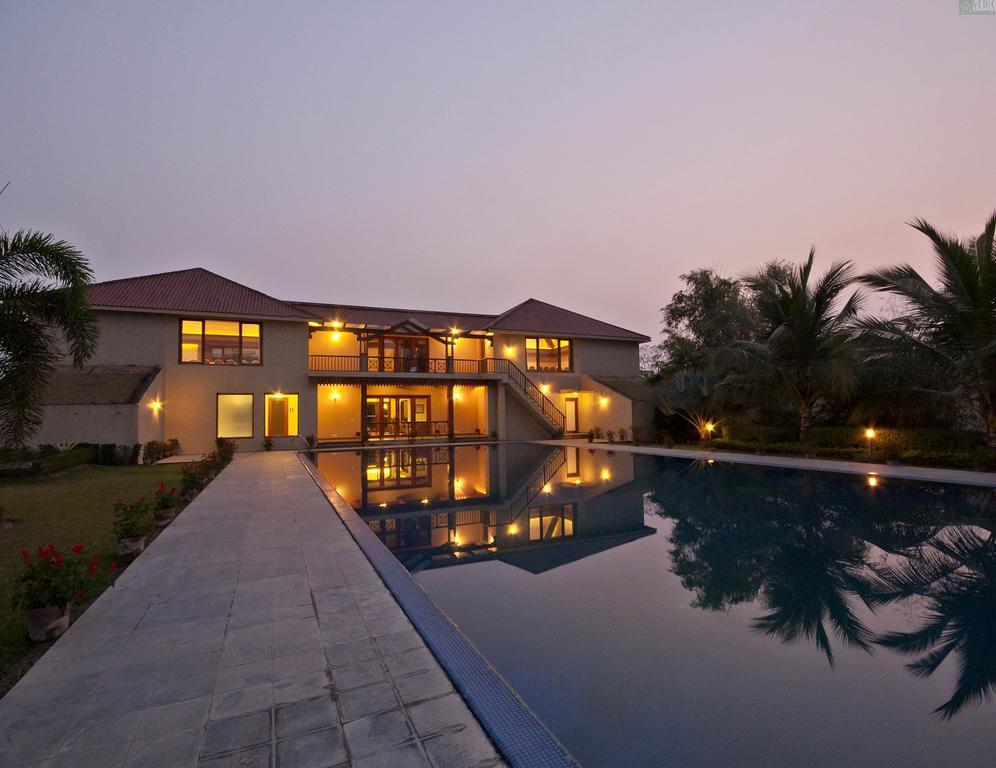 Vedic Village Spa Resort Kalkutta Exterior foto