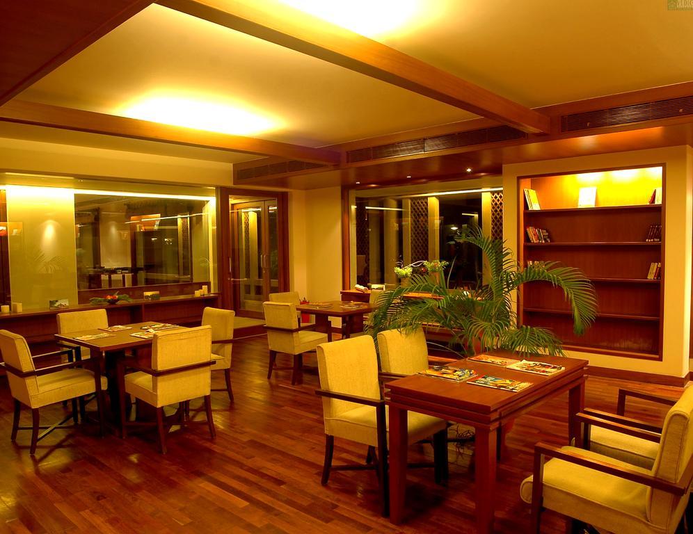 Vedic Village Spa Resort Kalkutta Exterior foto