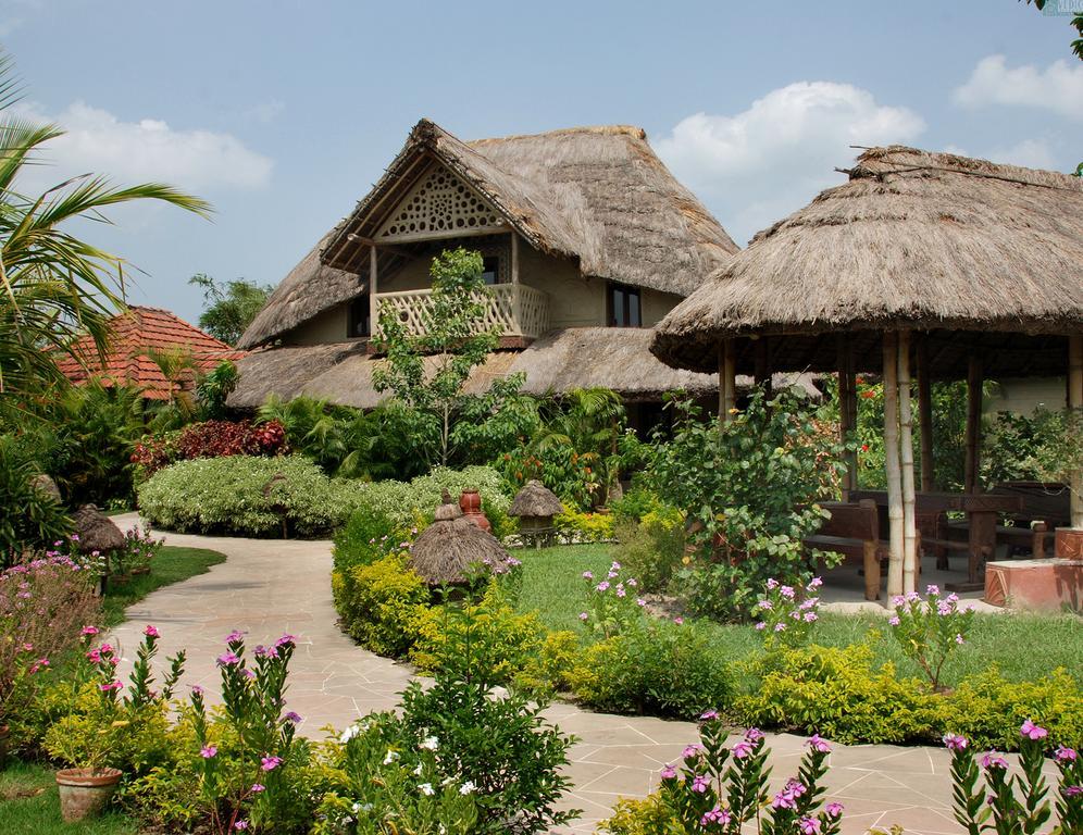 Vedic Village Spa Resort Kalkutta Exterior foto