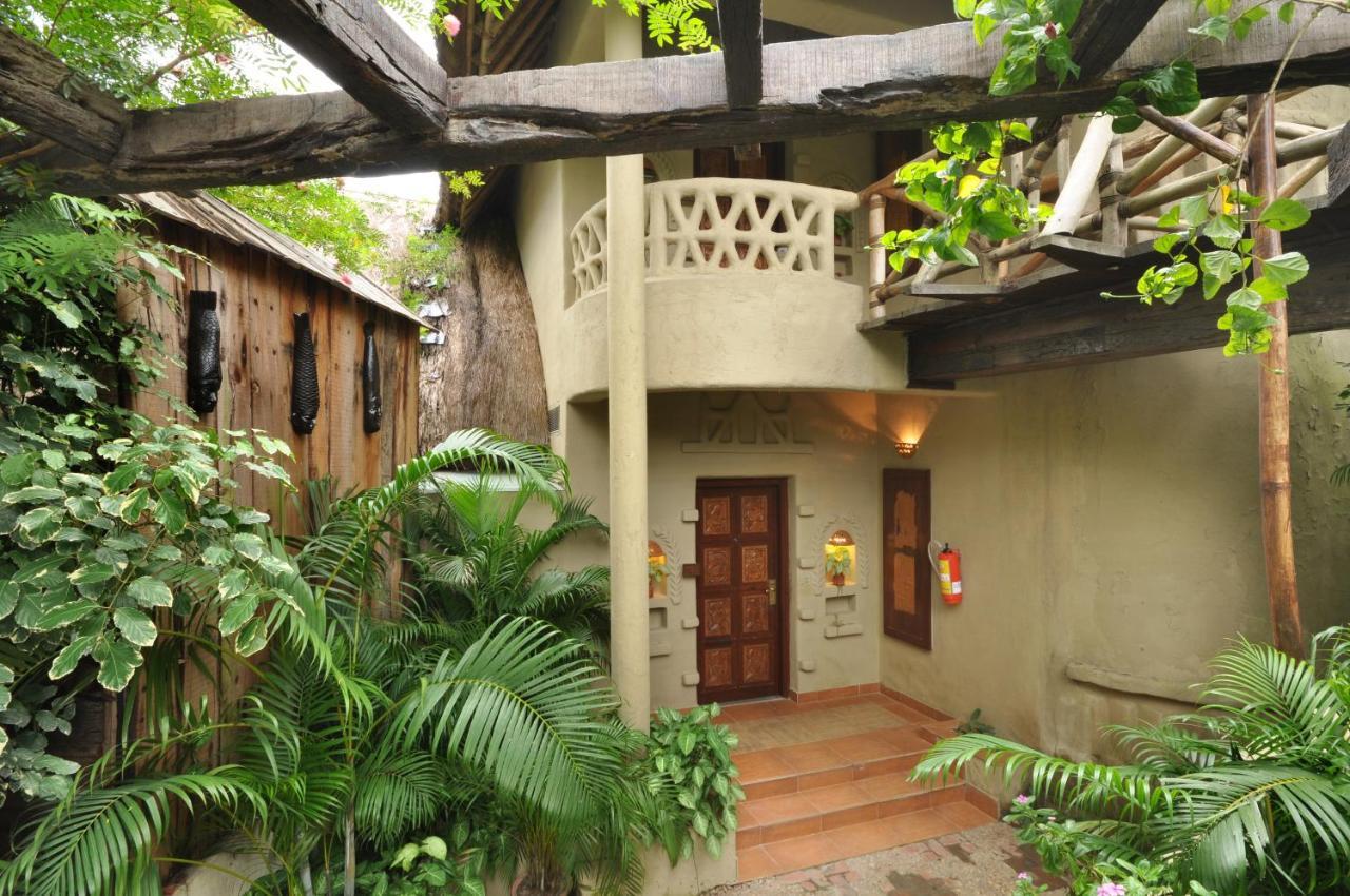 Vedic Village Spa Resort Kalkutta Exterior foto